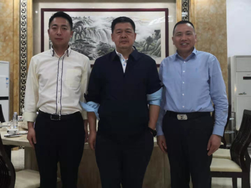 中紀(jì)委國(guó)際合作局郭松江局長(zhǎng)、人民日?qǐng)?bào)社馬海濤副總編親臨大道視察指導(dǎo)